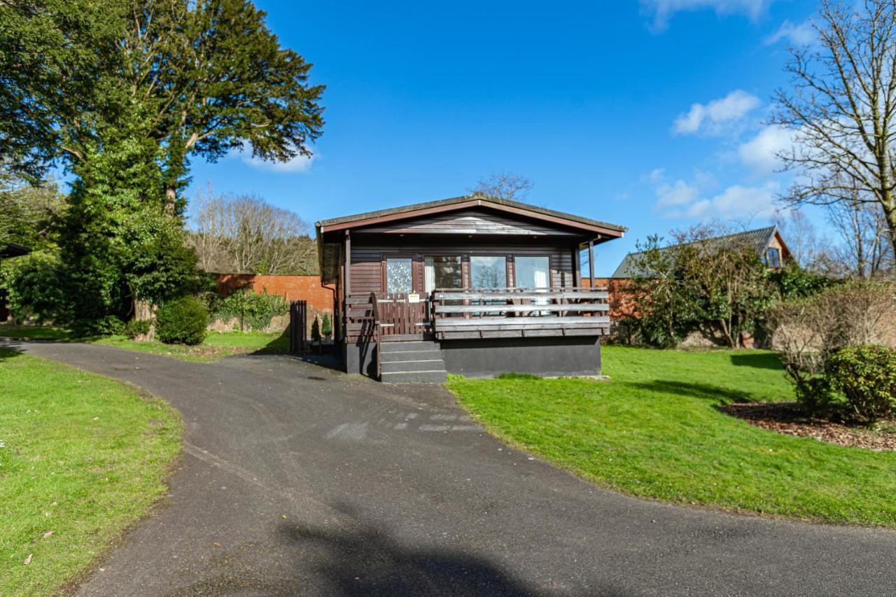 Bluebell Lodge 24 With Hot Tub Newton Stewart Buitenkant foto